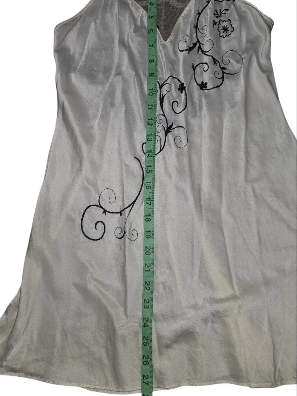 VTG Victoria’s Secret Y2K Ivory Silk Slip Dress Mesh Embroidered Fairycore M - Picture 9 of 11